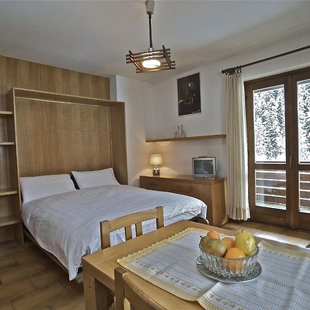 Residence Raffaella Santa Caterina Valfurva Room photo