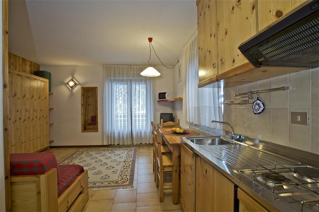 Residence Raffaella Santa Caterina Valfurva Room photo