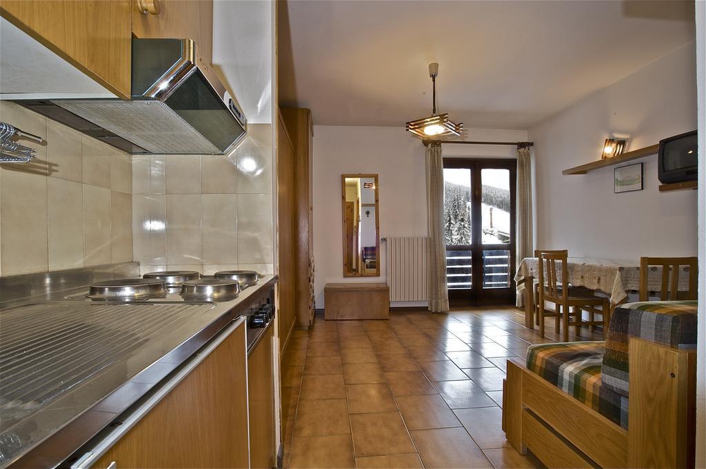 Residence Raffaella Santa Caterina Valfurva Room photo